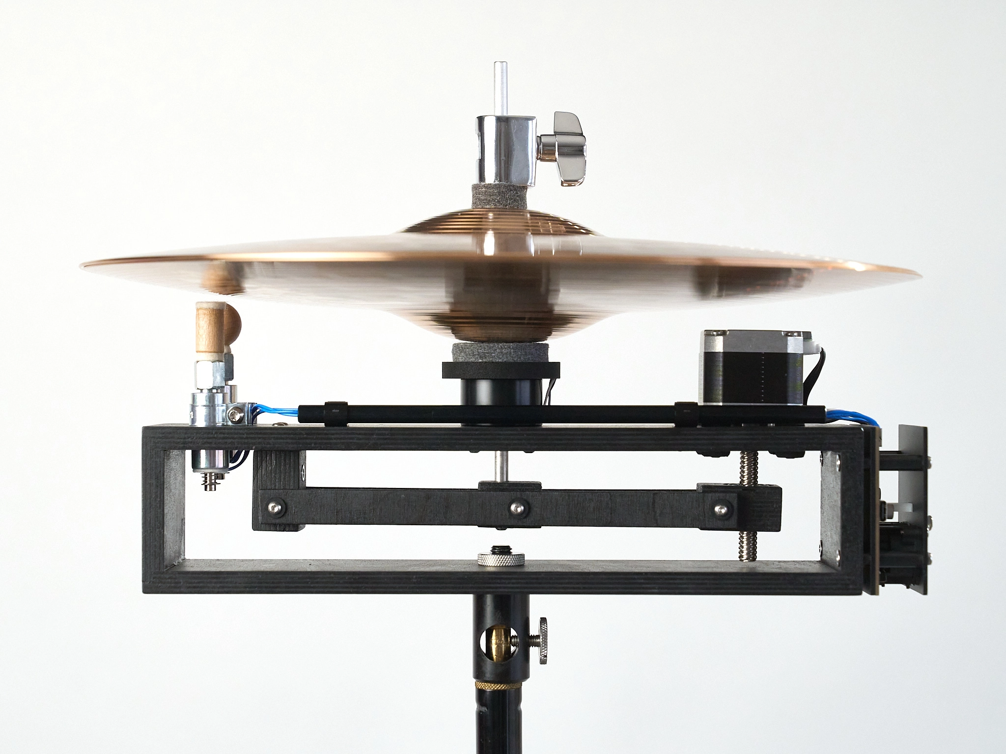 hihat, front view